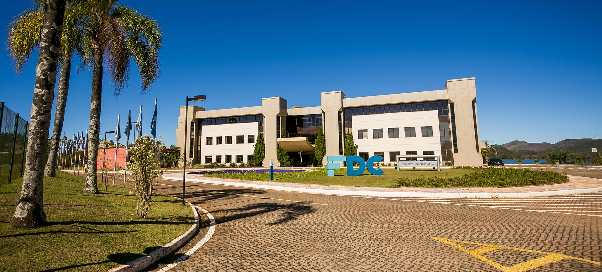 Fundação Dom Cabral